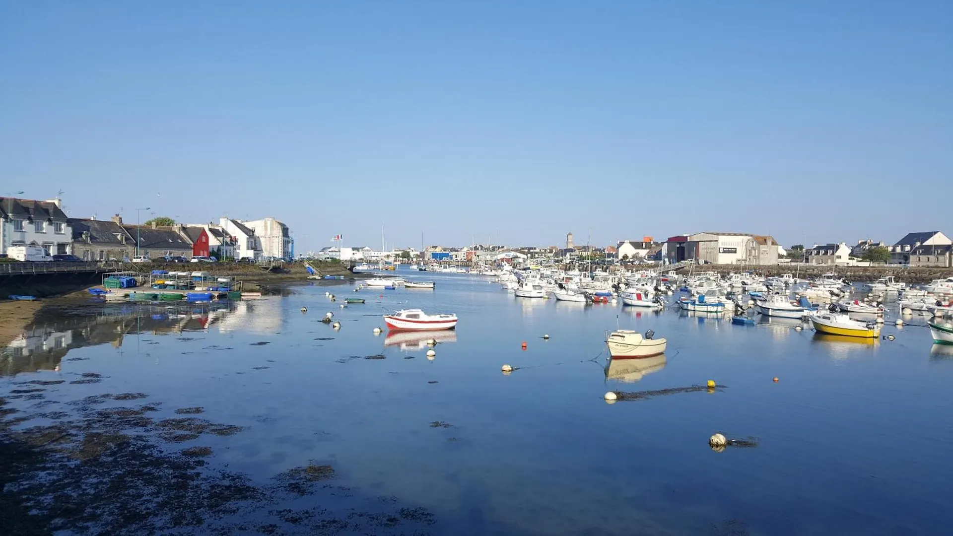 펜션 Maison De Vacances 3* A 50M De La Plage Tréffiagat